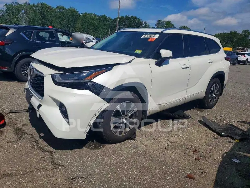 2021 Toyota Highlander фото