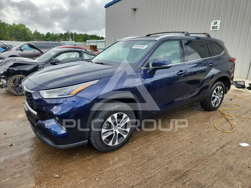 2021 Toyota Highlander фото