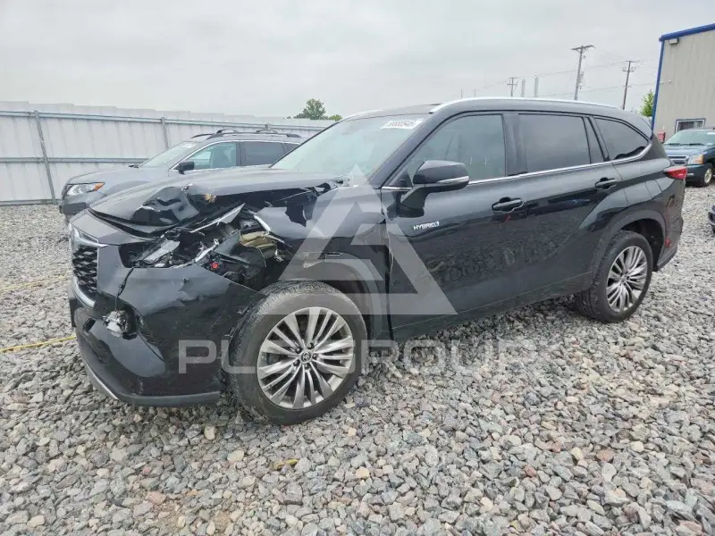 2021 Toyota Highlander фото