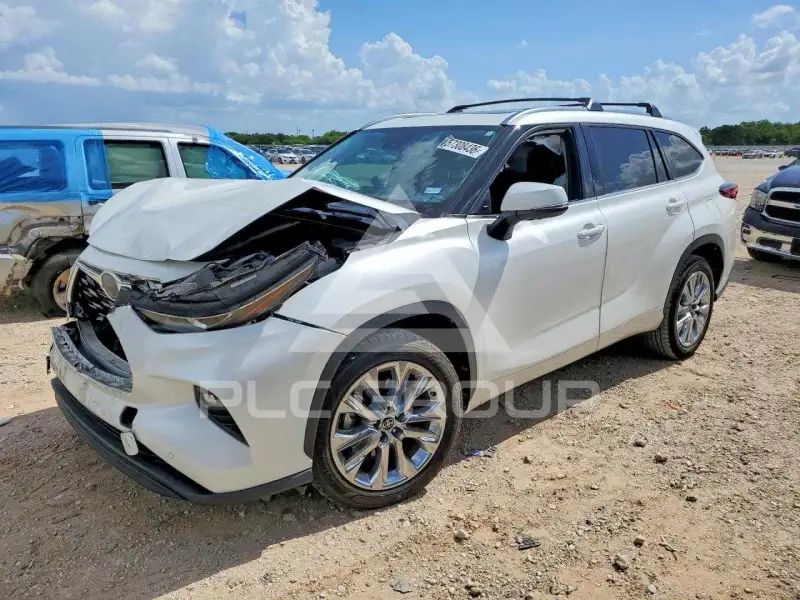 2021 Toyota Highlander фото