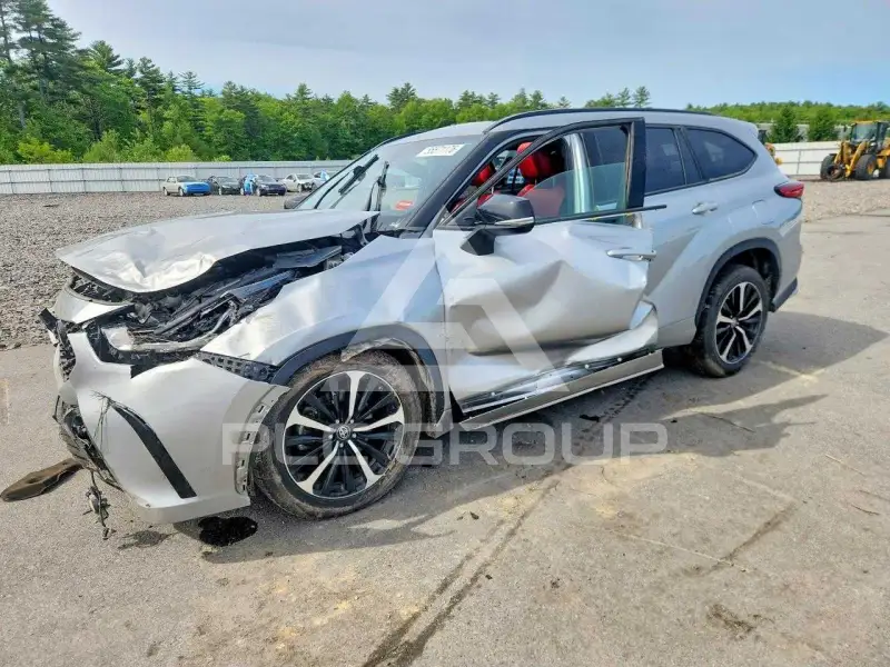 2021 Toyota Highlander фото