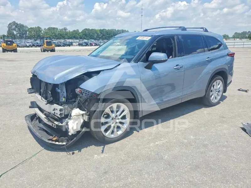 2021 Toyota Highlander фото