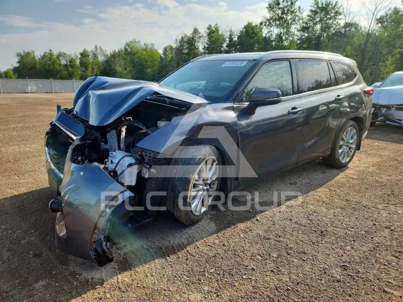 2021 Toyota Highlander фото