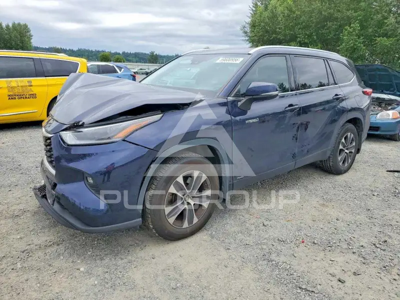 2021 Toyota Highlander фото