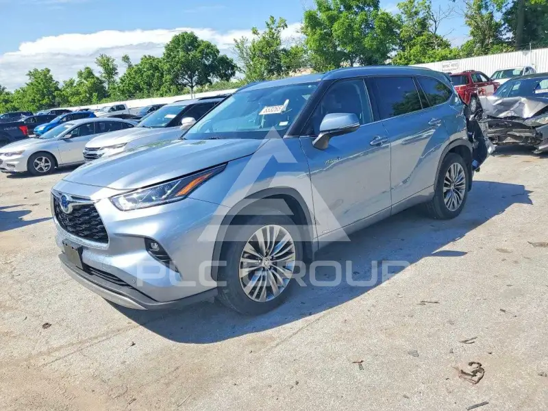 2021 Toyota Highlander фото