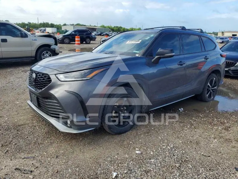 2021 Toyota Highlander фото