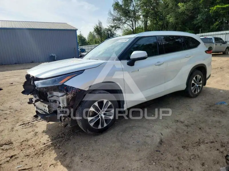 2021 Toyota Highlander фото