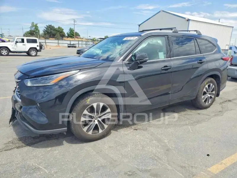 2021 Toyota Highlander фото
