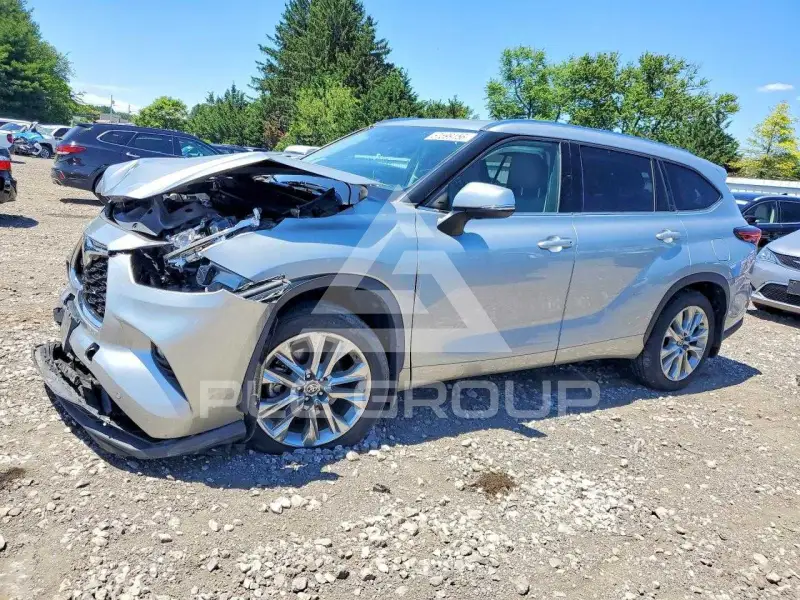 2021 Toyota Highlander фото