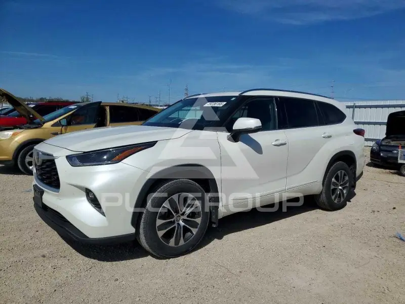 2021 Toyota Highlander фото