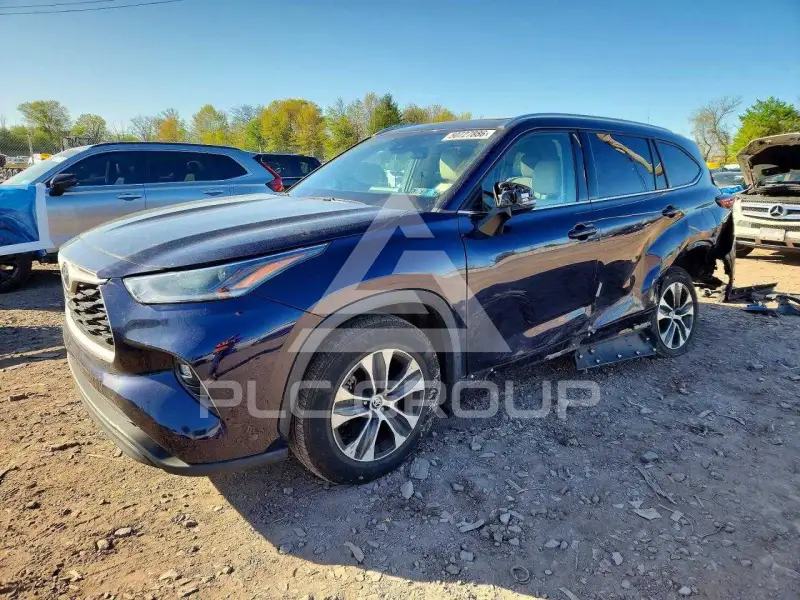 2021 Toyota Highlander фото