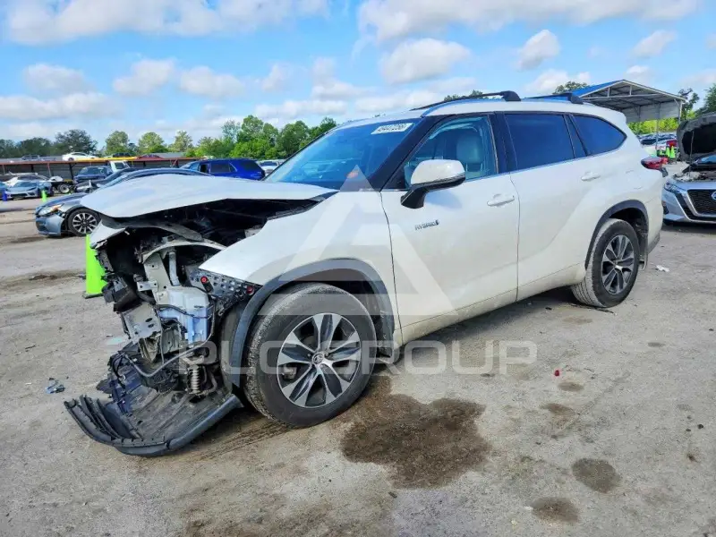 2021 Toyota Highlander фото