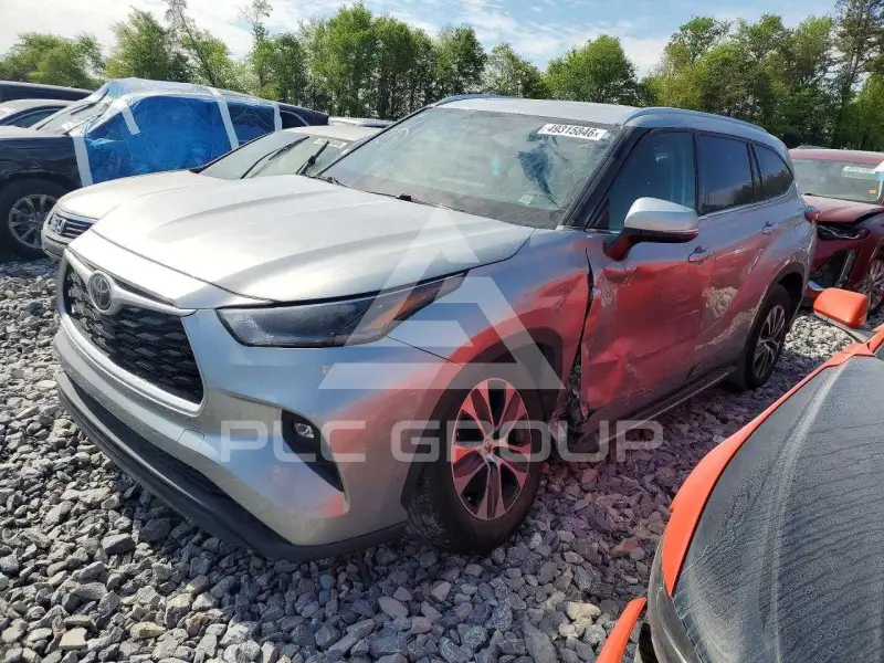 2021 Toyota Highlander фото