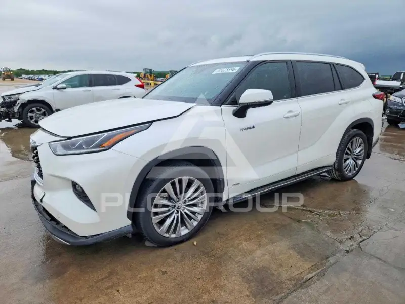 2021 Toyota Highlander фото