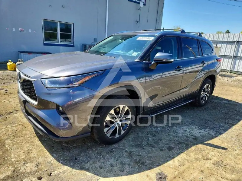 2021 Toyota Highlander фото