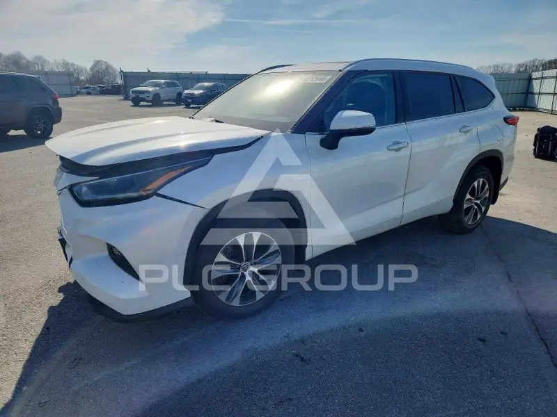 2021 Toyota Highlander фото