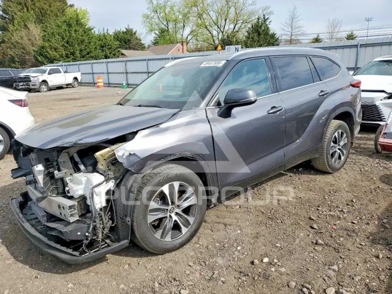 2021 Toyota Highlander фото