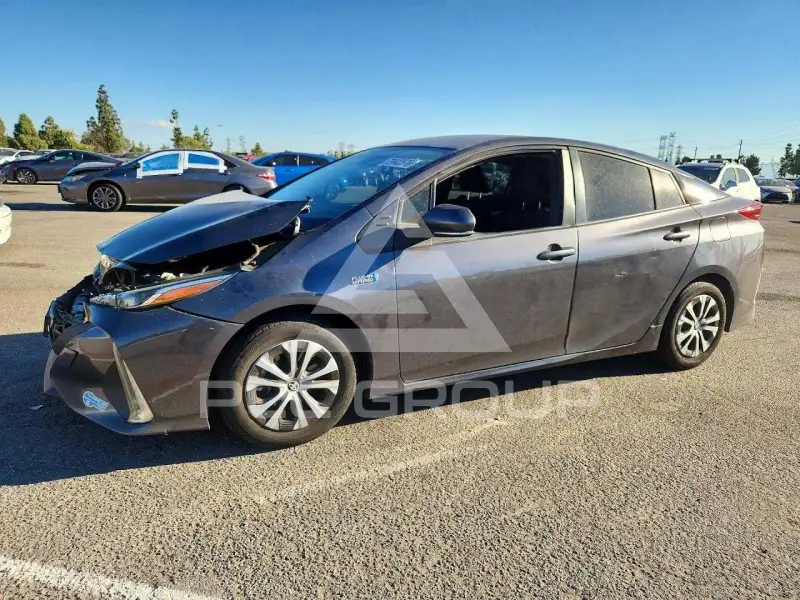 2021 Toyota PRIUS фото