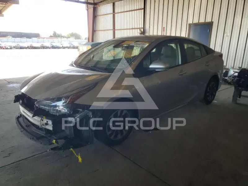 2021 Toyota PRIUS photo