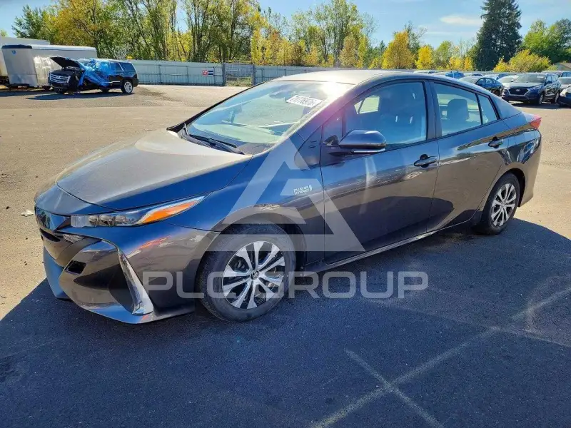 2021 Toyota PRIUS photo