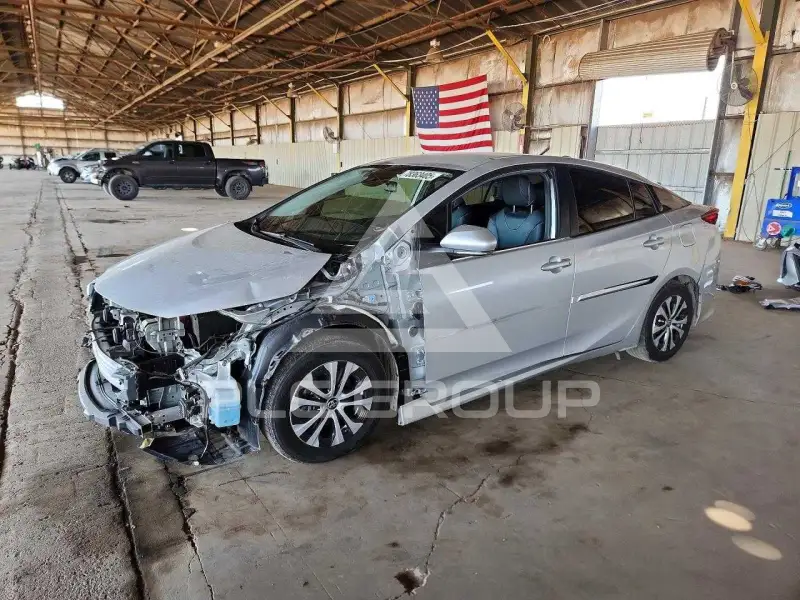 2021 Toyota PRIUS фото