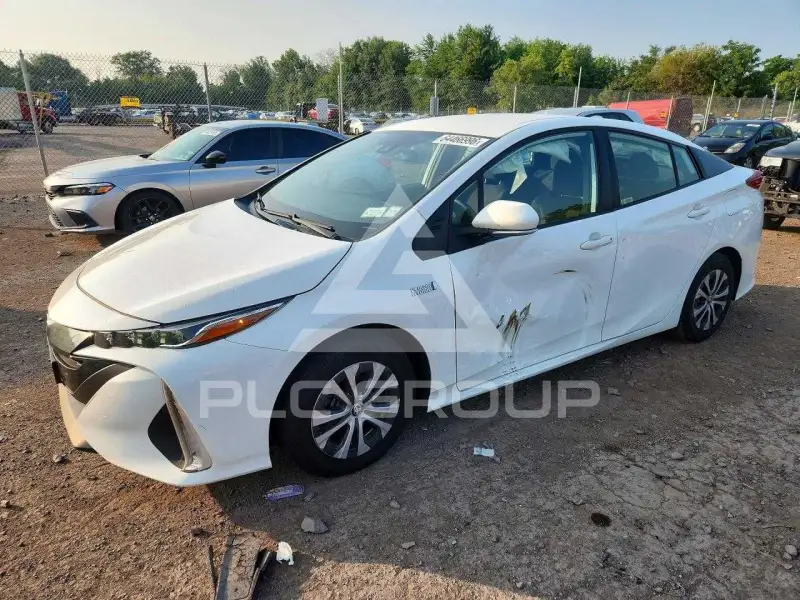 2021 Toyota PRIUS фото