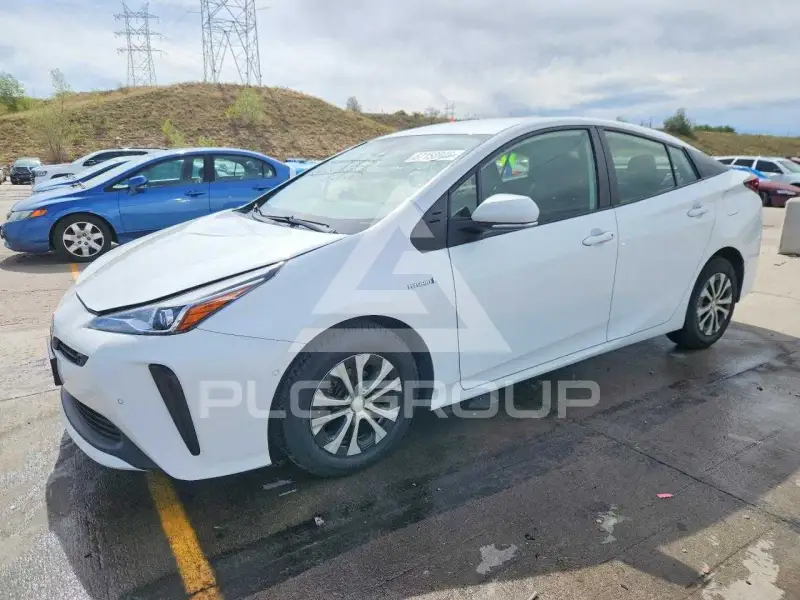 2021 Toyota PRIUS photo