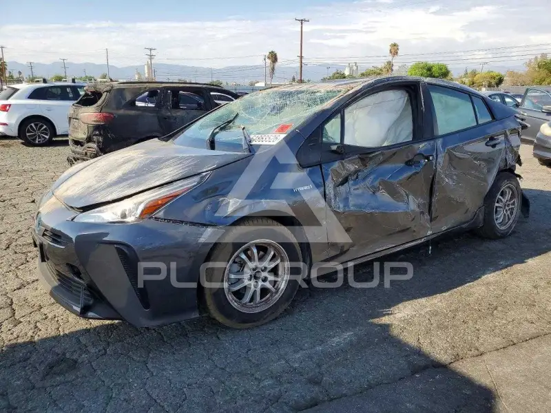 2021 Toyota PRIUS photo