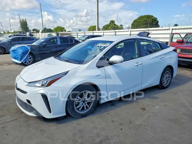 2021 Toyota PRIUS фото