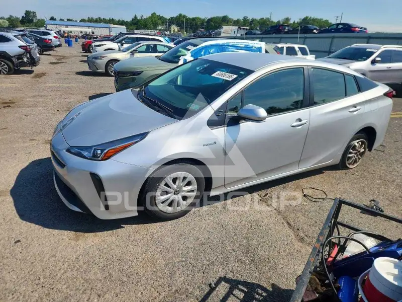 2021 Toyota PRIUS фото