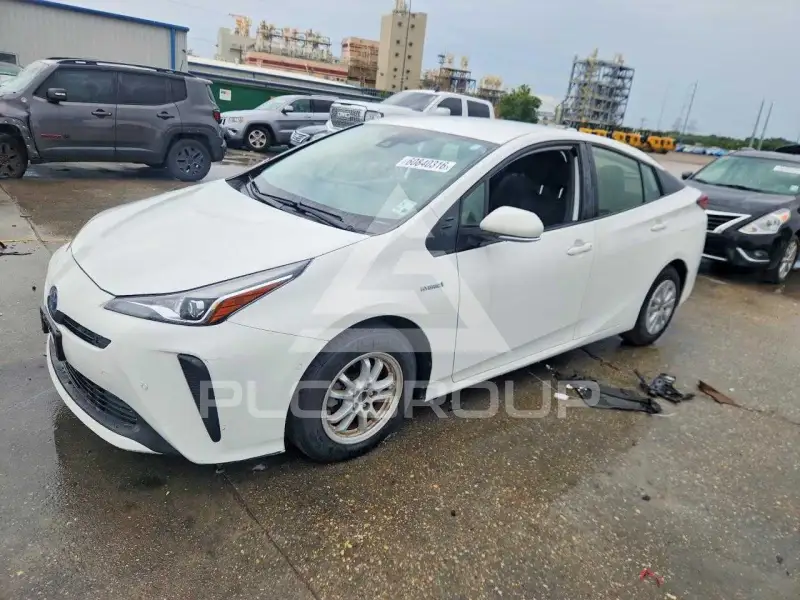 2021 Toyota PRIUS photo