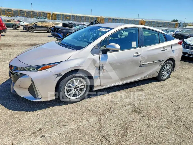2021 Toyota PRIUS фото