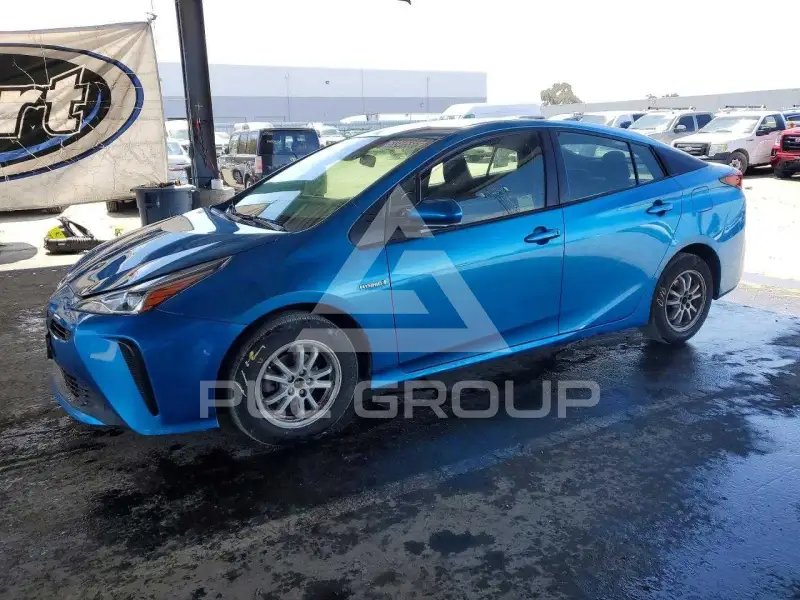 2021 Toyota PRIUS фото