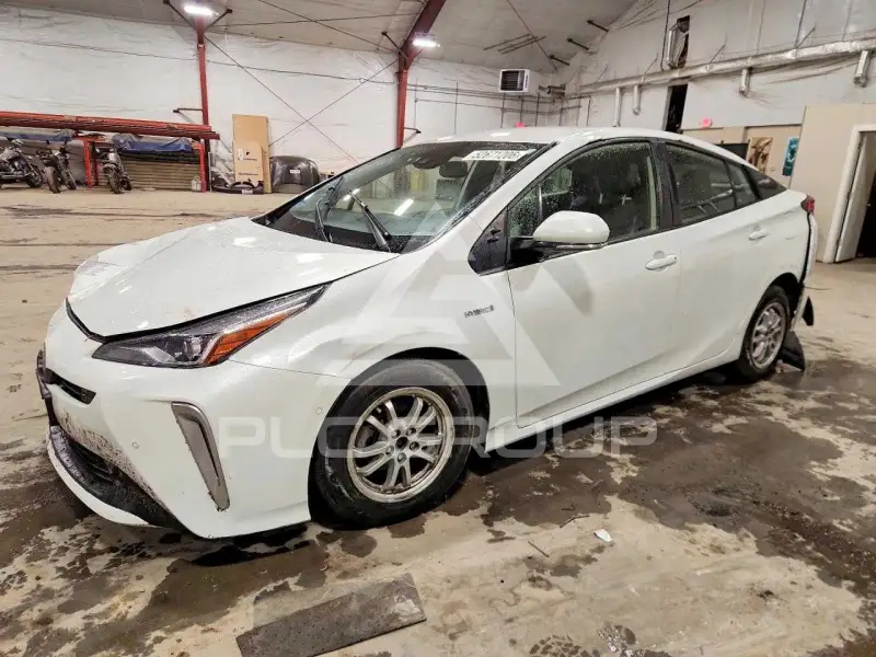 2021 Toyota PRIUS photo