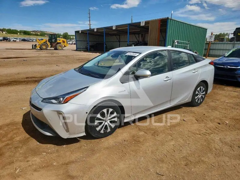 2021 Toyota PRIUS фото