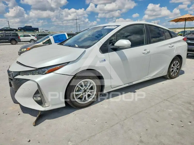 2021 Toyota PRIUS фото