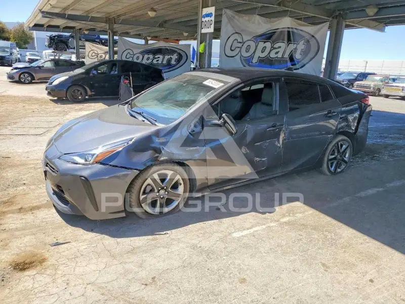 2021 Toyota PRIUS фото