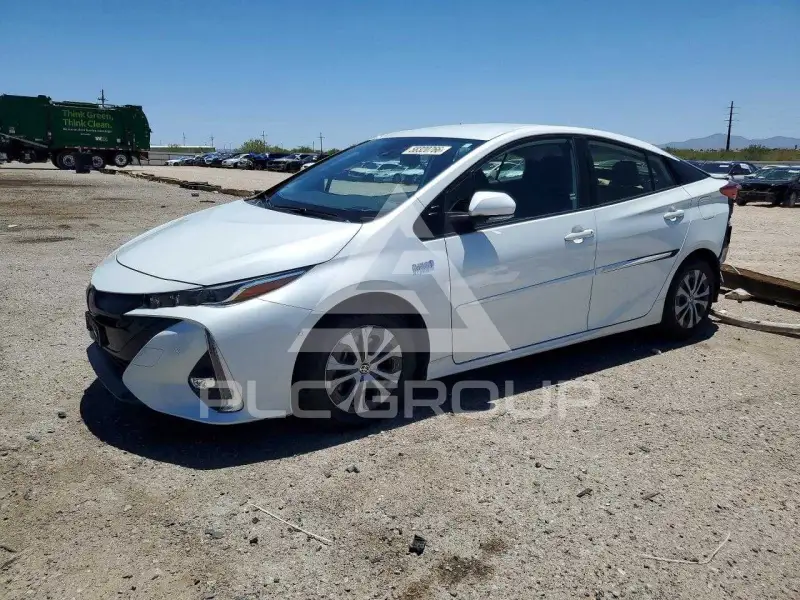 2021 Toyota PRIUS photo