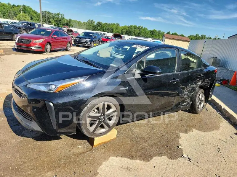 2021 Toyota PRIUS фото