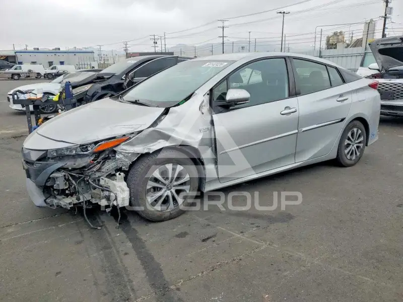 2021 Toyota PRIUS фото
