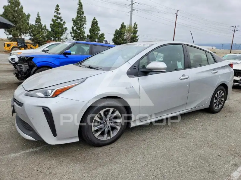 2021 Toyota PRIUS photo