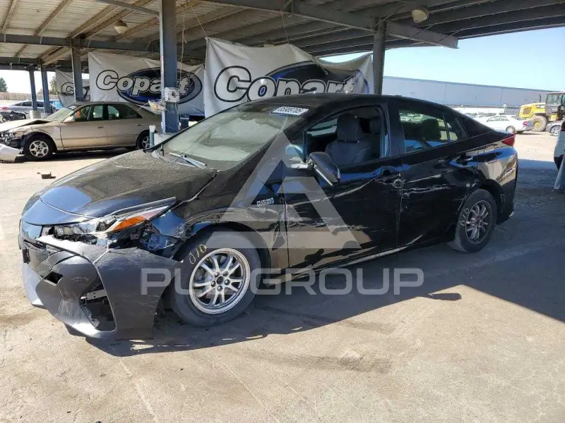 2021 Toyota PRIUS фото