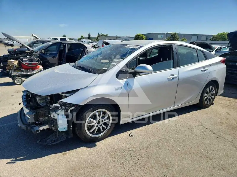 2021 Toyota PRIUS photo