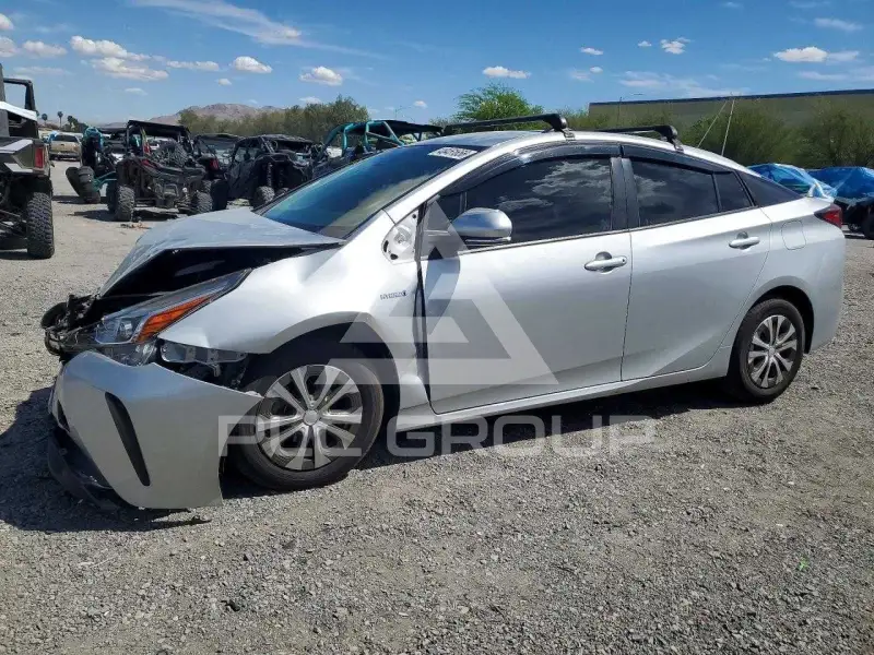 2021 Toyota PRIUS фото