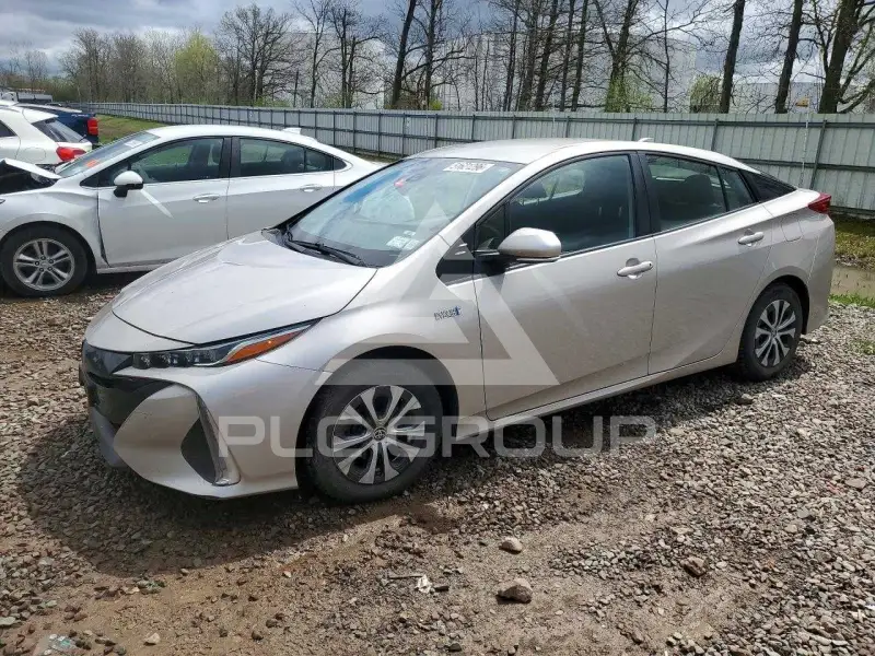 2021 Toyota PRIUS photo