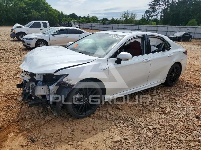 2021 Toyota CAMRY фото