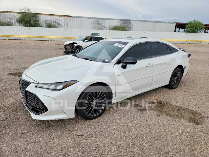 2021 Toyota AVALON фото