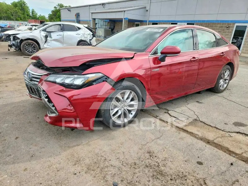 2021 Toyota AVALON фото