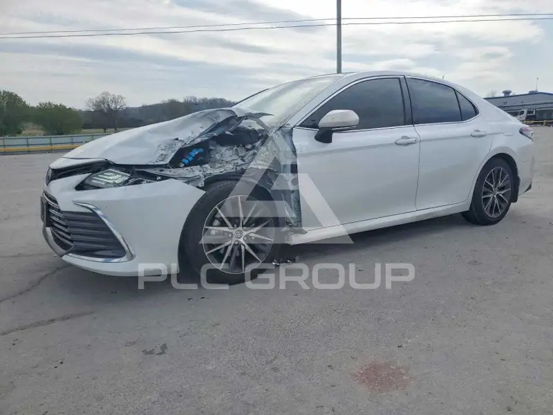 2021 Toyota CAMRY фото