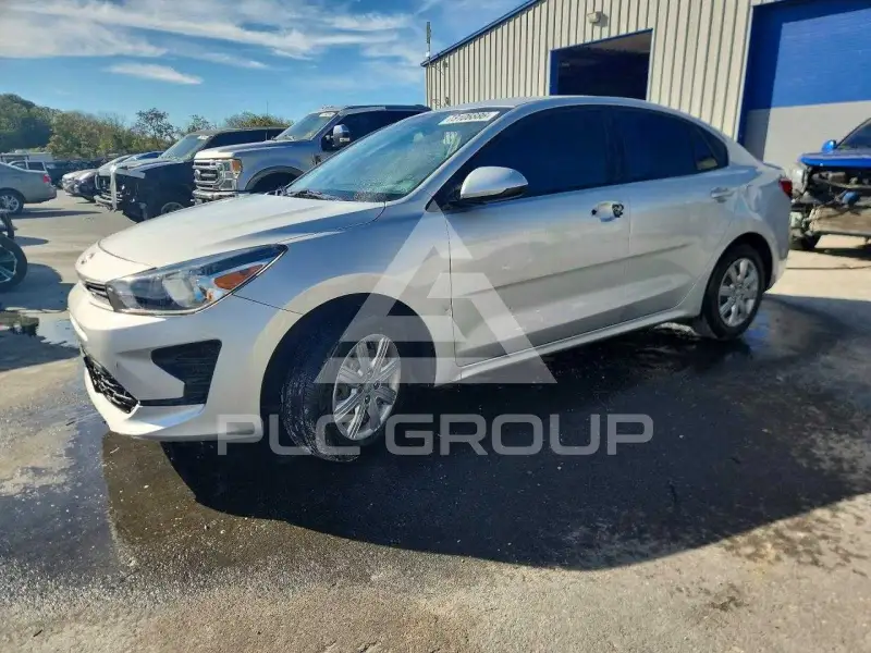 2021 KIA Rio фото